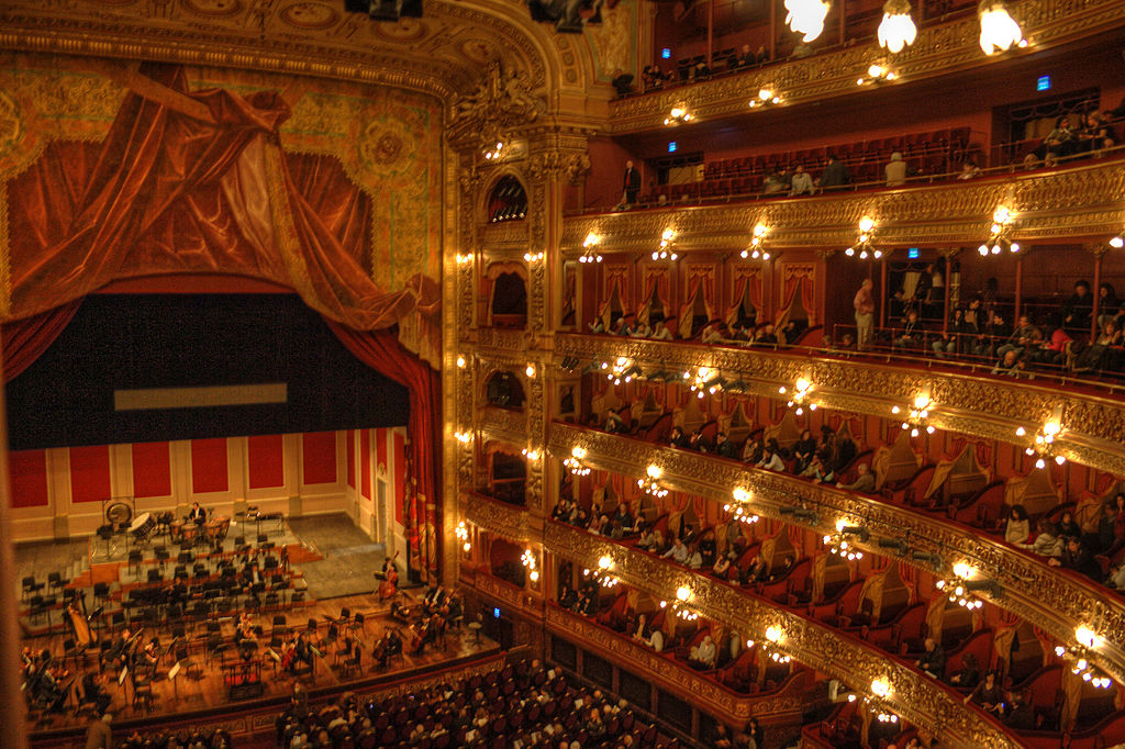 Teatrul Colon din Buenos Aires111