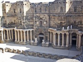 Teatrul roman si citadela din Bosra