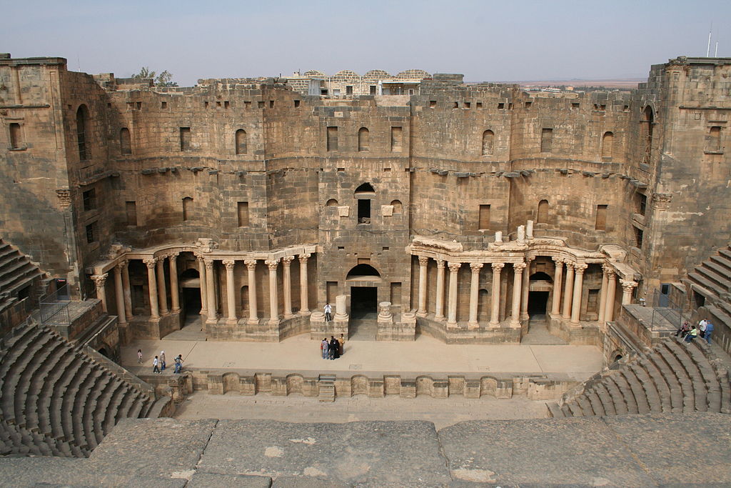 Teatrul roman si citadela din Bosra1