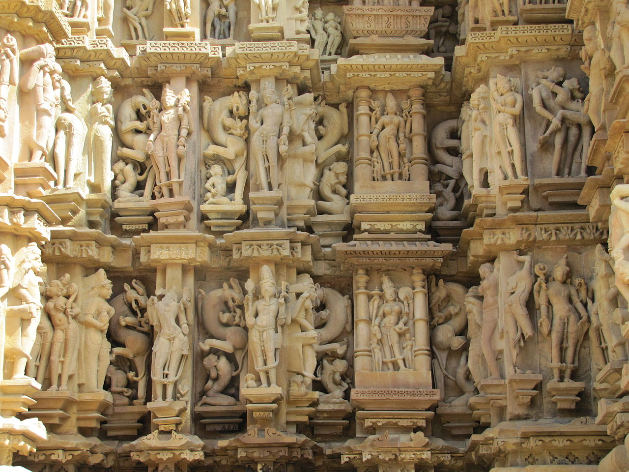 Templele Khajuraho11