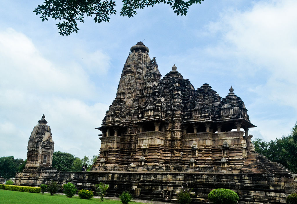 Templul Vishwanath1111