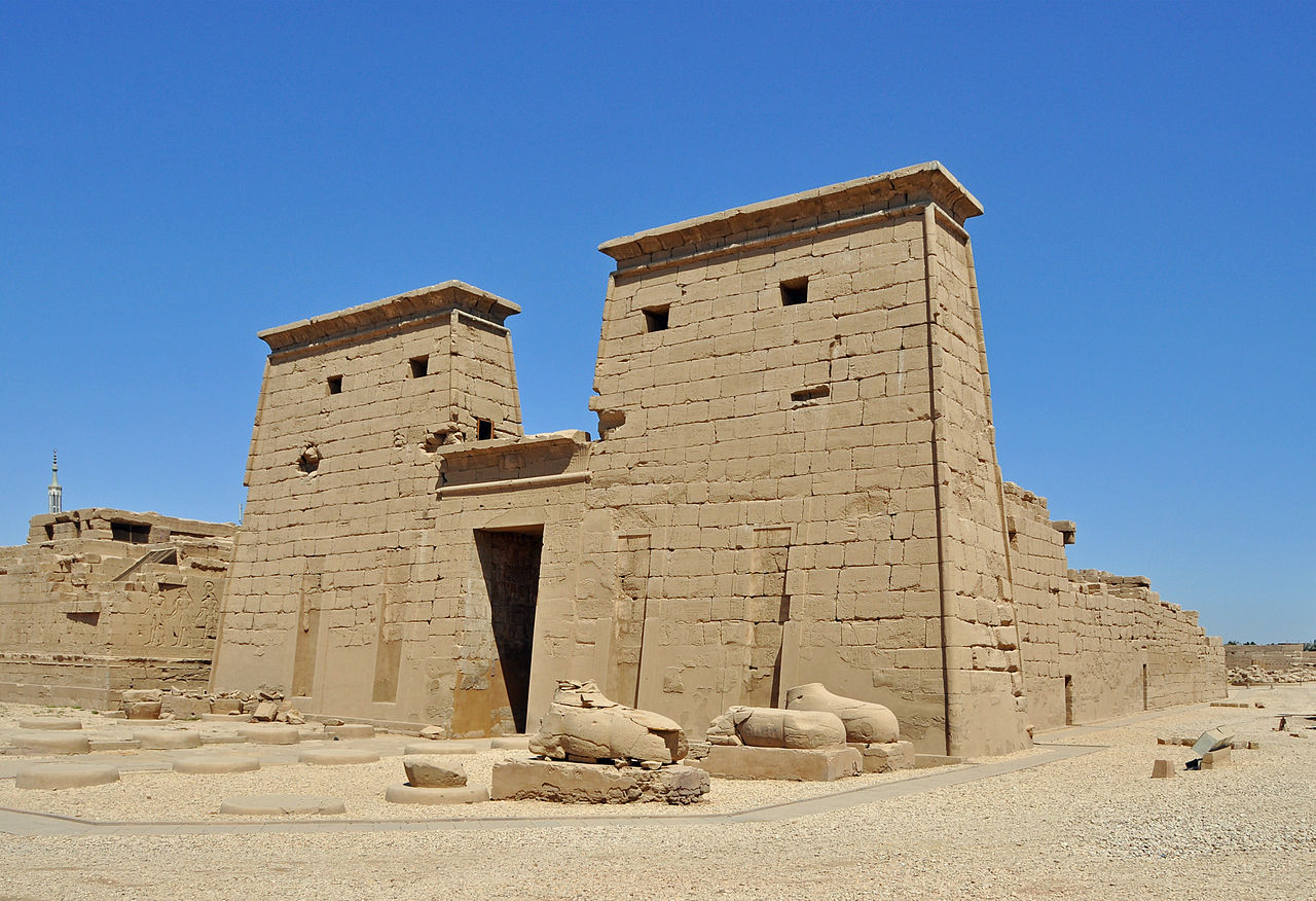 Templul de la Karnak11