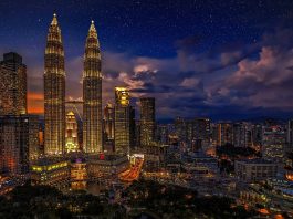 Turnurile gemene Petronas