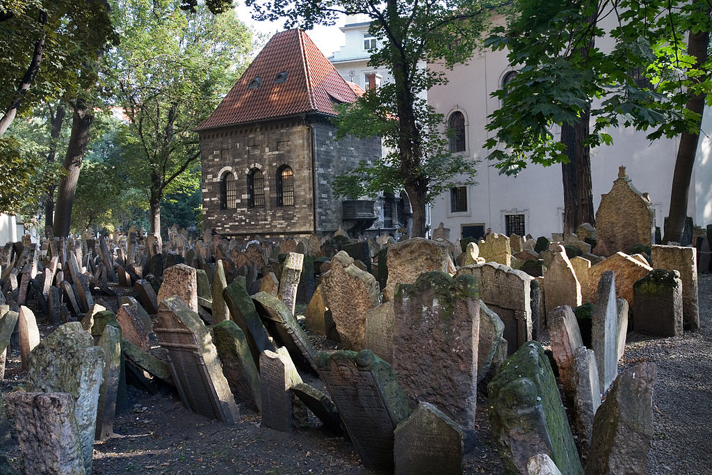 Vechiul cimitir evreiesc din Praga Vechiul cimitir evreiesc din Praga