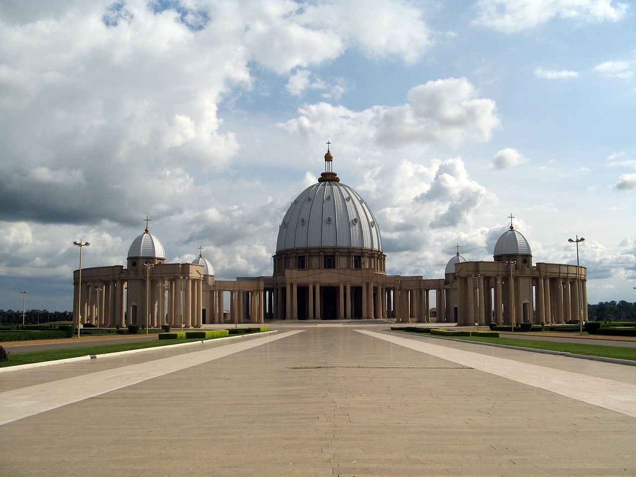 Yamoussoukro1