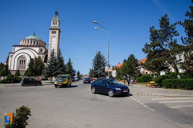 ansamblul-urban-piata-victoriei-din-orastie-judetul-hunedoara.jpg