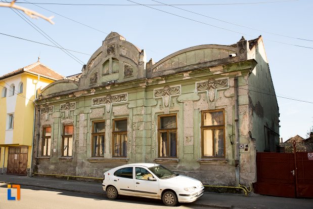 ansamblul-urban-str-primaverii-din-alba-iulia-judetul-alba-numarul-22.jpg