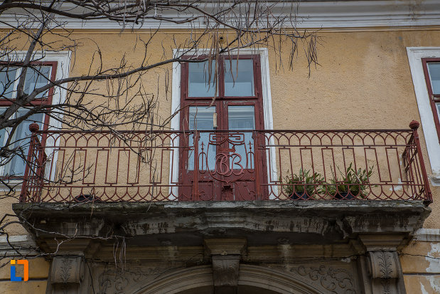 balcon-de-la-casa-carol-si-michael-brukenthal-1799-din-sibiu-judetul-sibiu.jpg