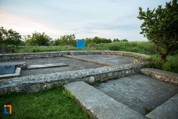 basilica-paleocrestina-asezarea-romana-sucidava-din-corabia-judetul-olt.jpg