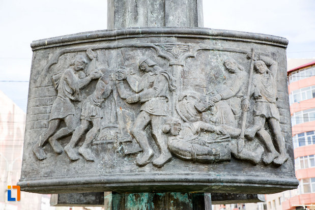 basorelief-de-pe-monumentul-eroilor-din-targoviste-judetul-dambovita.jpg
