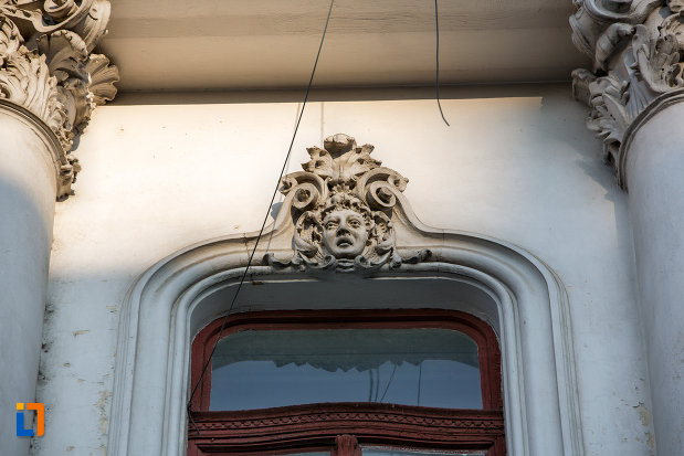 basorelief-de-pe-palatul-babos-din-cluj-napoca-judetul-cluj.jpg