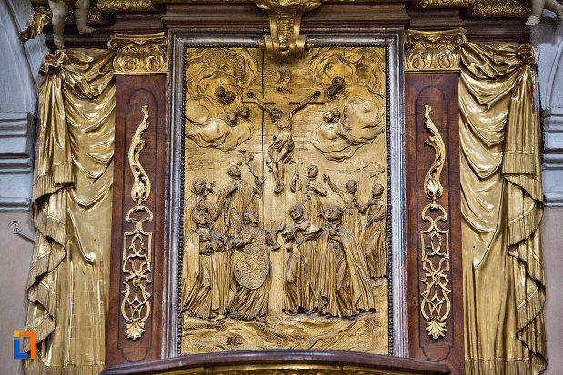 basorelief-din-biserica-romana-catolica-sfanta-treime-din-cluj-napoca-judetul-cluj.jpg