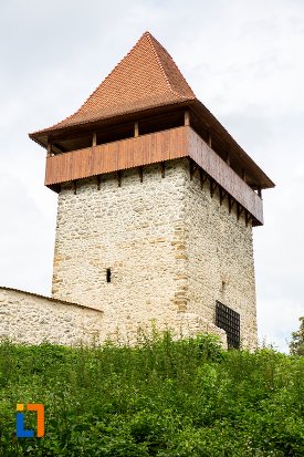 bastion-de-la-cetatea-rasnovului-judetul-brasov.jpg