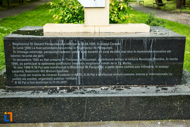 baza-de-la-monumentul-regimentului-56-parasutisti-din-caracal-judetul-olt.jpg