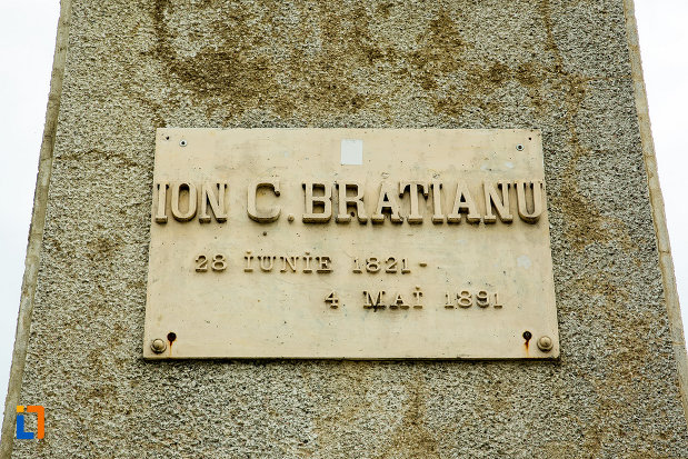 baza-de-la-statuia-lui-i-c-bratianu-din-galati-judetul-galati.jpg