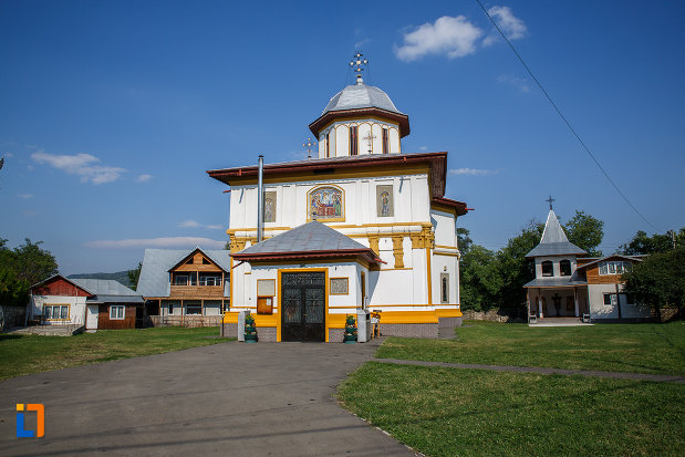 biserica-adormirea-maicii-domnului-a-fostei-manastiri-valeni-1680-din-valenii-de-munte-judetul-prahova.jpg