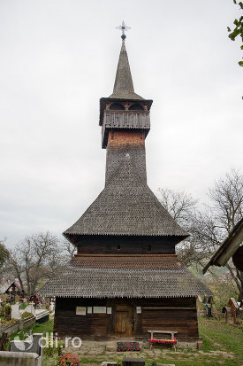 biserica-de-lemn-din-ieud-judetul-maramures.jpg