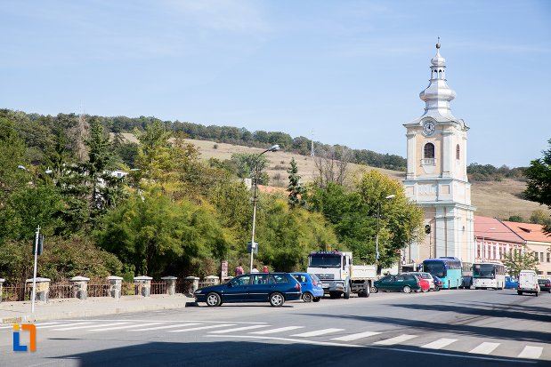 biserica-din-orasul-rupea-judetul-brasov.jpg