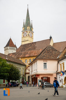biserica-evanghelica-sf-margareta-si-turnul-trompetilor-1488-din-medias-judetul-sibiu.jpg