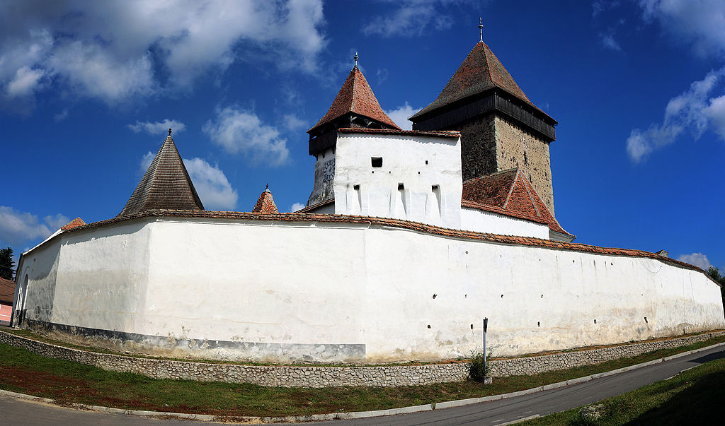 biserica-fortificata-din-homorod.jpg1