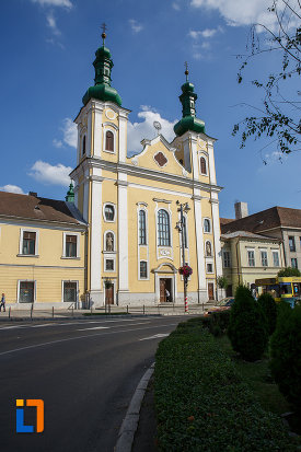 biserica-fostei-manastiri-a-iezuitilor-sf-ioan-botezatorul-din-targu-mures-judetul-mures.jpg?profile=RESIZE_710x