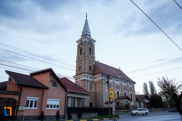 biserica-mare-ortodoxa-din-sebes-judetul-alba.jpg