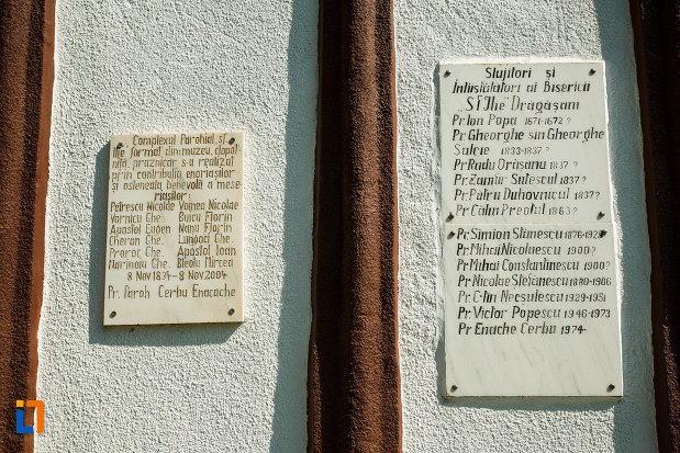biserica-muzeu-sf-ilie-biserica-noua-din-dragasani-doua-placi-de-marmura.jpg