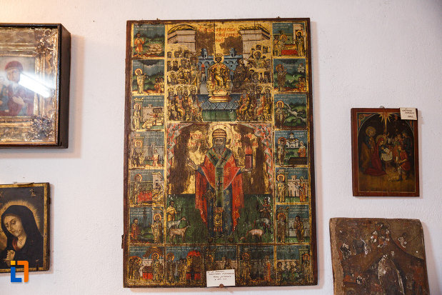 biserica-muzeu-sf-ilie-biserica-noua-din-dragasani-pictura-cu-personaje-bisericesti.jpg