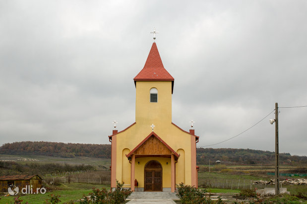 biserica-ortodoxa-din-sarmasag-judetul-salaj.jpg
