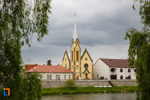 biserica-reformata-din-lugoj-judetul-timis.jpg