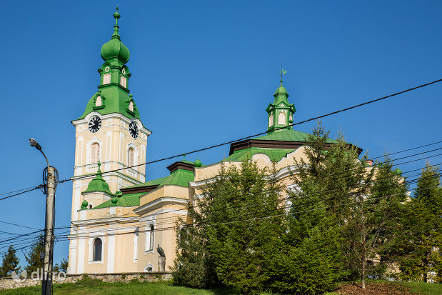 biserica-reformata-din-zalau-judetul-salaj-vedere-din-lateral.jpg