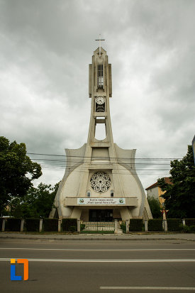 Biserica Romano-Catolica Sf. Apostoli Petru si Pavel din ...