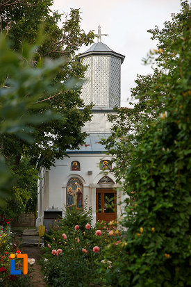 biserica-sf-cruce-1849-din-rosiorii-de-vede-judetul-teleorman.jpg
