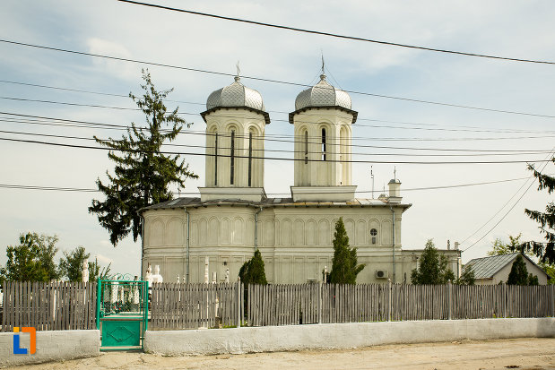 biserica-sf-dumitru-si-stefan-din-bals-judetul-olt-vazuta-din-lateral.jpg