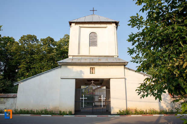 biserica-sf-imparati-serdareasa-1835-din-rosiorii-de-vede-judetul-teleorman.jpg