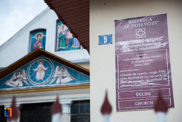 biserica-sf-voievozi-1839-din-tandarei-judetul-ialomita-monument-istoric.jpg