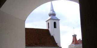 Bisericile din Miercurea Ciuc. Ortodoxie și catolicism laolaltă