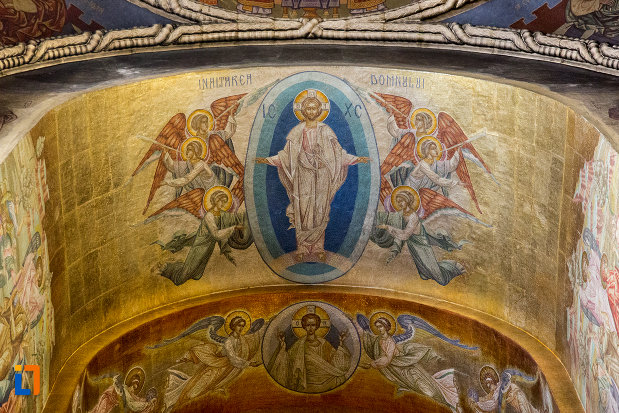 bolta-cu-scene-biblice-catedrala-ortodoxa-a-vadului-feleacului-si-clujului-din-cluj-napoca-judetul-cluj.jpg