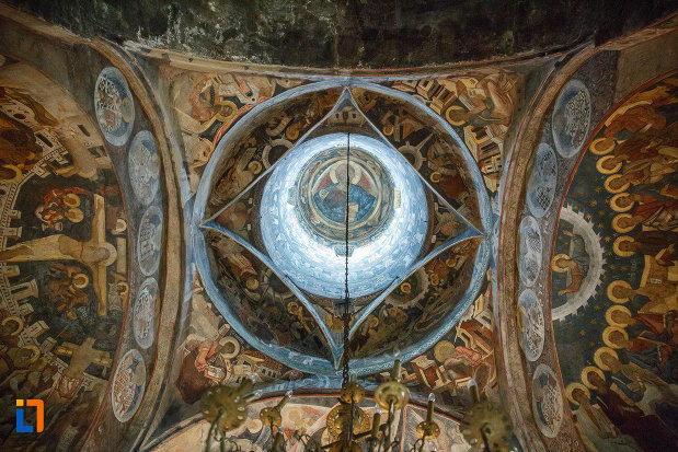 bolta-din-biserica-sf-gheorghe-1522-din-suceava-judetul-suceava.jpg