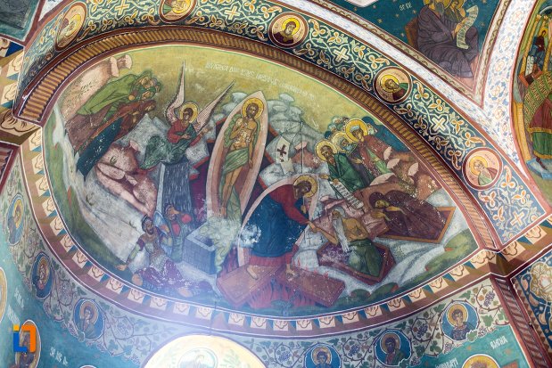 bolta-pictata-din-biserica-adormirea-maicii-domnului-mavrodolu-din-pitesti-judetul-arges.jpg