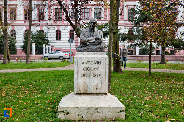 bustul-lui-antonin-ciolan-din-cluj-napoca-judetul-cluj.jpg