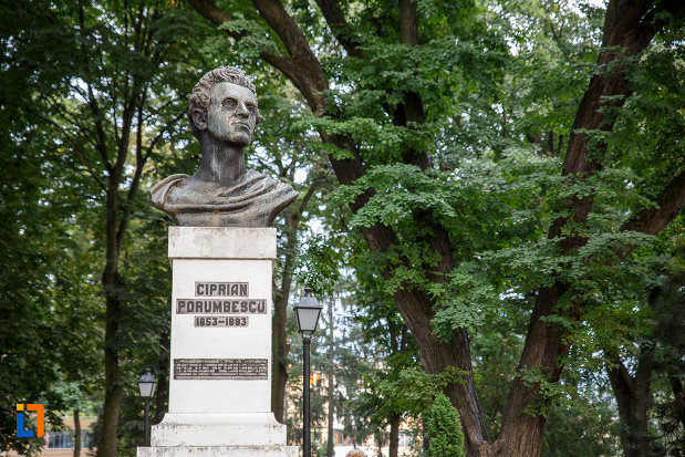 bustul-lui-ciprian-porumbescu-din-suceava-judetul-suceava.jpg