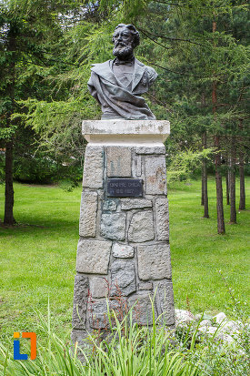 bustul-lui-dimitrie-ghica-din-sinaia-judetul-prahova.jpg