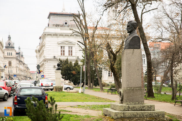 bustul-lui-gh-popa-de-teius-din-arad-judetul-arad-vazut-din-lateral.jpg
