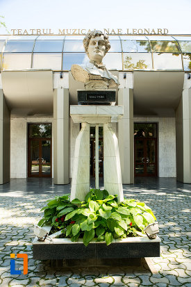 bustul-lui-nae-leonard-din-galati-judetul-galati.jpg