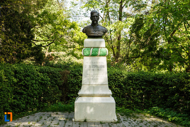 bustul-medicului-general-dr-n-zorileanu-din-baile-govora-judetul-valcea.jpg