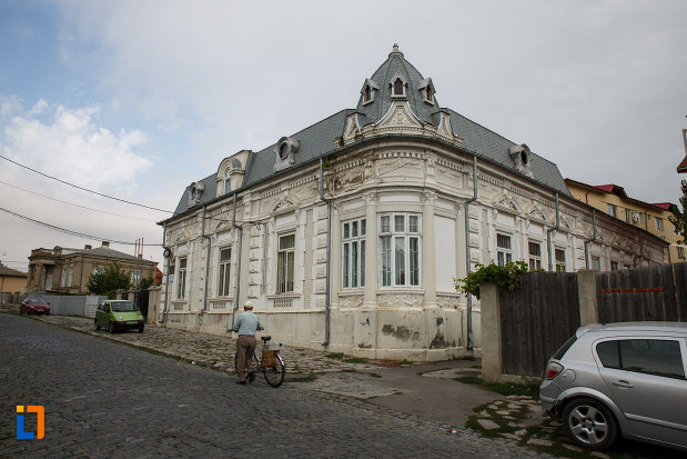 camera-de-comerti-si-industrie-din-tulcea-judetul-tulcea-vazuta-din-lateral.jpg