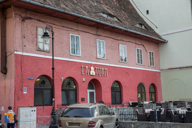 casa-avand-la-parter-restaurantul-la-turn-1652-din-sibiu-judetul-sibiu.jpg