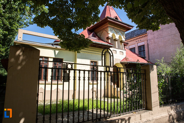 casa-barbulescu-din-oltenita-judetul-calarasi.jpg