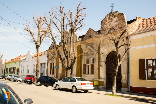 casa-de-la-nr-8-ansamblul-urban-str-teilor-din-alba-iulia-judetul-alba.jpg